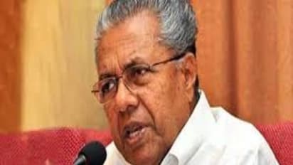 ஒகி புயல் ஒரு தேசிய பேரிடர் !! மத்திய அரசிடம் வலியுறுத்திய பினராயி விஜயன் !!!