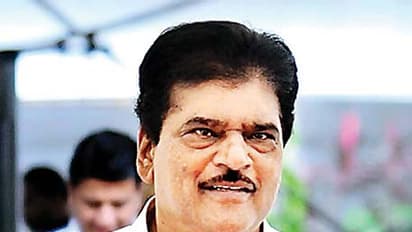 മഹാരാഷ്ട്ര ആരോഗ്യ മന്ത്രി ദീപക് സാവന്ത് രാജിവെച്ചു