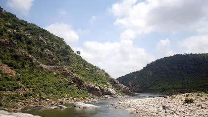 Tamil groups oppose Kerala's proposed dam across Siruvani