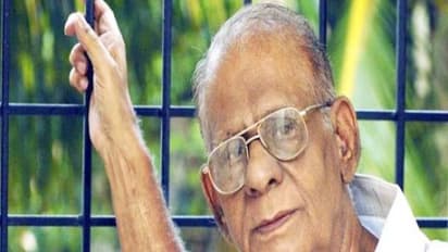 தேசிய விருது பெற்ற பழம் பெரும் இயக்குனர் முக்தா சீனிவாசன் காலமானார்...!