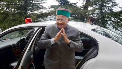 சொத்துக்குவிப்பு வழக்கில் மனைவியுடன் அலையும் முதல்வர் - டெல்லி நீதிமன்றத்தில் ஆஜராகி விளக்கம்