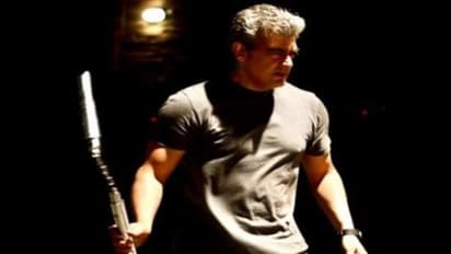 மிடுக்கான தோற்றத்தில் தல அஜித்...