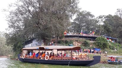 മാട്ടുപ്പെട്ടിയെ മനോഹരിയാക്കാന് ഹൗസ്ബോട്ടുകളും