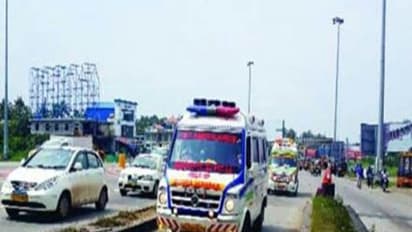 பிறந்த குழந்தையை காப்பாற்ற தீயாய் வேலை செய்த 350 ஆம்புலன்ஸ் டிரைவர்கள்...!