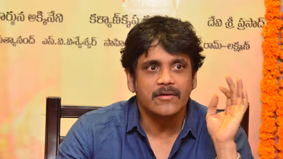 Nagarjuna warns Hello director Vikram
