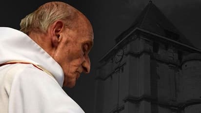 ഐസിസ് ഭീകരര്‍ കഴുത്തില്‍ കത്തിപായിക്കുമ്പോള്‍ ആ വൃദ്ധവൈദികന്‍ എന്താവും പ്രാര്‍ത്ഥിച്ചിട്ടുണ്ടാവുക?