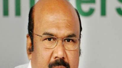 ஏதாவதொரு நிகழ்வுக்கு பிரதமர் வந்தால் பாஜகவின் பினாமி அரசு அதிமுக என்கிறார்கள்! அமைச்சர் ஜெயக்குமார் ஆதங்கம்!