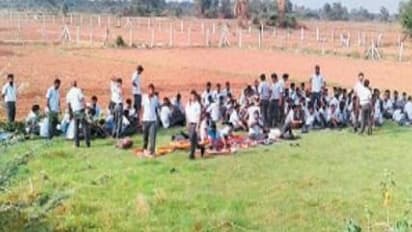 ஊதிய உயர்வு கேட்டு தனியார் டயர் தொழிற்சாலை தொழிலாளர்கள் ஆர்ப்பாட்டம்…