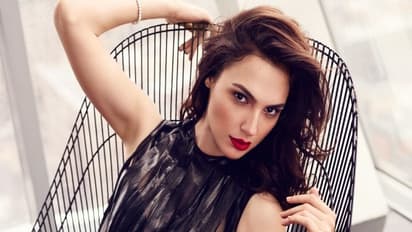 মেক আপ করতে করতেই বুকের দুধ পাম্প, নতুন মা-এর কীর্তি দেখে কুর্নিশ নেটিজেনদের, ভাইরাল ভিডিও