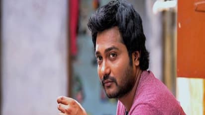 Bobby Simha Car Accident: விபத்தில் சிக்கிய பாபி சிம்பாவின் கார் -  3 பேர் படுகாயம்!