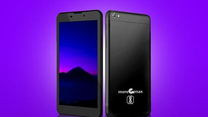 This smartphone offers free Internet for one year