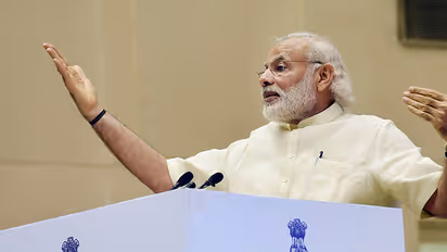 Be agents of change: PM to civil servants