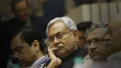 Bihar CM Nitish Kumar attacked with shoe; assailant arrested