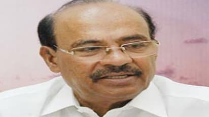 ஓட்டுக்குப் பணம் இனி வாக்காளர்களின் வங்கிக் கணக்கில்தான்; ஆதார் அட்டை அவசியம்…