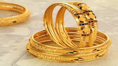 சவரனுக்கு 136 ரூபாய் குறைவு ....