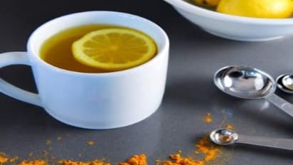 எலுமிச்சை ஜூஸில் மஞ்சள் தூள் கலந்து சாப்பிடால் உங்கள் உடலில் நடக்கும் அற்புதங்கள்…
