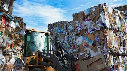 ಕಸವನ್ನು ಆಮದು ಮಾಡಿಕೊಳ್ಳುವ ರಾಷ್ಟ್ರವಿದೆ ಎಂದರೆ ನಂಬಲಾದೀತೆ?