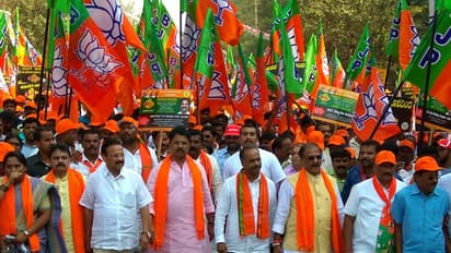 ಗೂಂಡಾ ಸರ್ಕಾರವನ್ನು ಕೆಳಗಿಳಿಸಿ; ಬೆಂಗಳೂರು ರಕ್ಷಿಸಿ ಪಾದಯಾತ್ರೆಯಲ್ಲಿ ಬಿಜೆಪಿ ಘೋಷಣೆ