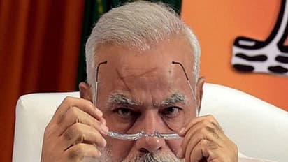 வாட்ஸ்ஆப்பில் மோடியை மோசமாக சித்திரித்த கான்ஸ்டபிள் காலி!