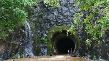 ഇടുക്കിയിൽ കനത്ത മഴ; പലയിടത്തും മണ്ണിടിച്ചിൽ, ജനങ്ങൾക്ക് ജാഗ്രതാ നിർദേശം