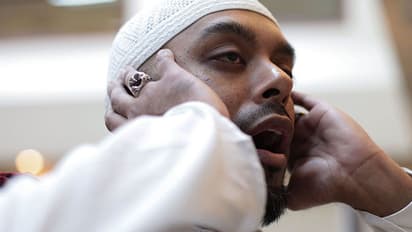 ബാങ്കുവിളിക്കുന്നവരുടെ ജീവിതമറിയാന്‍ സമുദായം ഇനിയെന്നു പഠിക്കും?