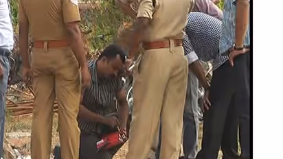 Bomb scare in Smriti Irani's rally in Malda