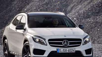 പുത്തന്‍ ജിഎൽഎയുടെ വില കൂട്ടി ബെൻസ്