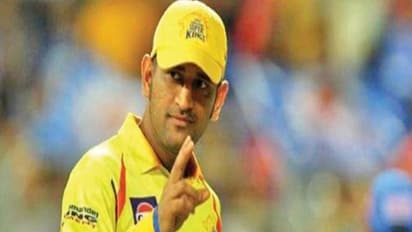 தோனி இப்படி ஆகிவிடக்கூடாது...! பிரதமராக வேண்டும்...! ஆசையை வெளிப்படுத்திய பிரபல தமிழ் இயக்குனர்...!