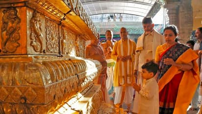 మనవడు దేవాన్ష్ పుట్టినరోజు... కుటుంబసమేతంగా తిరుమలకు చంద్రబాబు