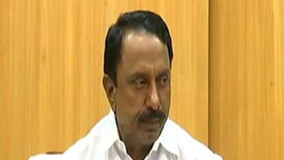 அதிகாலையில் அவசரமாக டெல்லி பறந்த அமைச்சர் குழு...! - அழைப்பு விடுத்ததா பாஜக?