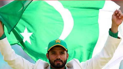 ಭಾರತೀಯ ಅಭಿಮಾನಿಗಳ ಮನಗೆದ್ದ ಪಾಕ್ ಆಟಗಾರನ ಈ ಟ್ವೀಟ್: ಧೋನಿ, ಕೊಹ್ಲಿ ಯುವಿಗೆ ಧನ್ಯವಾದ ಹೇಳಿದ್ದೇಕೆ?