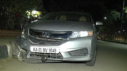 ಅಪಘಾತ ತಂದೊಡ್ಡಿದ ಚುಂಬನ!: ಬೆಂಗಳೂರಿನಲ್ಲಿ ಚುಂಬಕ ರಾಣಿಯ ರಾದ್ಧಾಂತ!