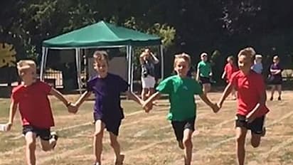 വീഡിയോ: രക്ഷിതാക്കളേ, കണ്ടുപഠിക്കണം ഈ കുഞ്ഞുങ്ങളെ