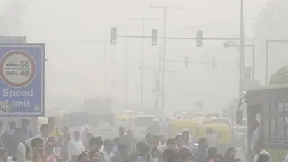 Delhi: 12 trains cancelled as dense fog shrouds city