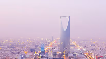 സൗദിയിലെ ട്രാഫിക്ക് നിയമങ്ങള് കര്ശ്ശനമാകുന്നു