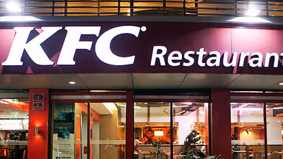 কাশ্মীর নিয়ে পোস্ট পাকিস্তানি শাখার, দেশে বয়কটের ডাক, ক্ষমা চেয়ে বিবৃতি কেএফসি ভারতের