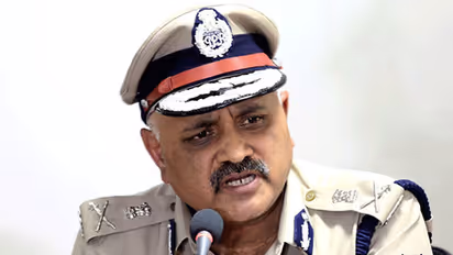 மக்கள் கூட்டத்தை தவிர்க்க கர்நாடக டி.ஜி.பி-யின் அதிரடி நடவடிக்கை