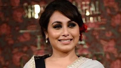 Rani Mukherjee: ಸಲ್ವಾರ್​ ಕಮೀಜ್​ಗೆ ಬಾತ್​ರೂಂ ಚಪ್ಪಲ್ಲಾ?  ಮೇಡಂ ಏನಿದು ಅಂತಿದ್ದಾರೆ ಟ್ರೋಲಿಗರು !