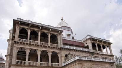 புதுக்கோட்டை மாவட்டத்திற்கு வெளிநாட்டில் இருந்து வந்தவர்கள் 3400.. கையில் சிக்கியவர்கள் 843.. மீதம் எங்கே.?