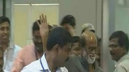 ரஜினி எனும் போதை வஸ்துவை பயன்படுத்தி தமிழர்களின் உத்வேகத்தை சிதைக்கும் பி.ஜே.பி.: பற்றி எரியும் ஆரத்தி போட்டோ விவகாரம்.