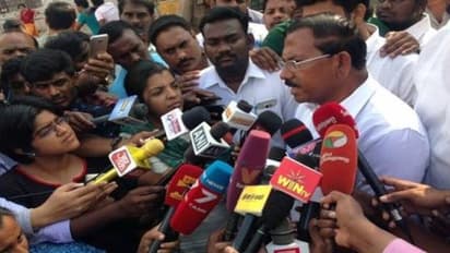 "நீட் தேர்வில் தற்காலிக விலக்கு அளிக்க வாய்ப்பு" - மாஃபா தகவல்...