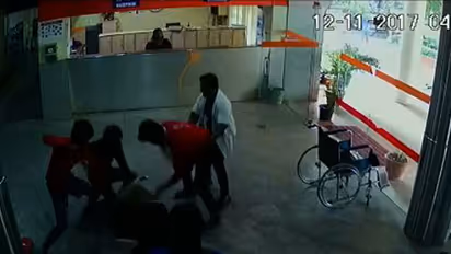 15 persons, including CPM workers, booked for attack on doctor, hospital staff at Attukal [Video]