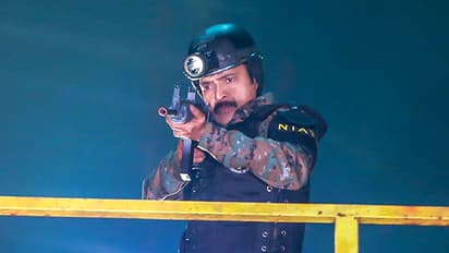 30 కోట్ల గరుడవేగ