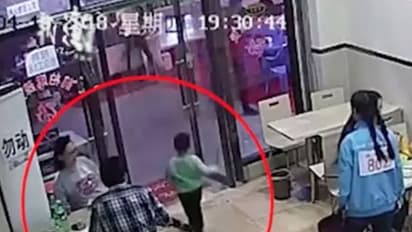 നാല് വയസ്സുകാരനോട് ഗര്ഭിണിയുടെ ക്രൂരത; വീഡിയോ ഞെട്ടിക്കുന്നത്