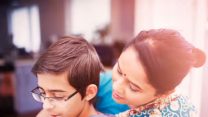 അമ്മയാണ്, വൃദ്ധസദനങ്ങളിലേക്കയക്കരുത്...