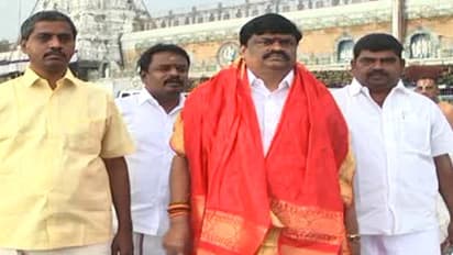 பாலாஜி தரிசனம் கிடைக்காமல் அல்லாடிய அமைச்சர் பாலாஜி.. தமிழகத்தை அவமதித்து விட்டதாக புலம்போ புலம்பல்