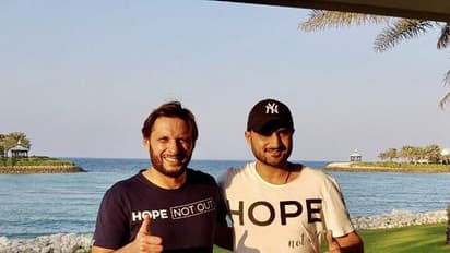 ಮಾನವೀಯತೆಗೆ ಗಡಿಯಿಲ್ಲ ಎನ್ನುವುದಕ್ಕೆ ಅಫ್ರೀದಿ-ಭಜ್ಜಿಯ ಈ ದೋಸ್ತಿಯೇ ಸಾಕ್ಷಿ