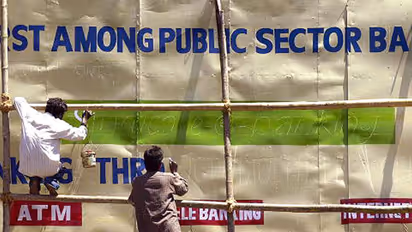 BBMP in a battle of legal wits against illegal advertisers