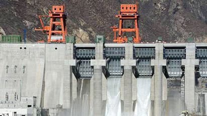 అరుణాచల్ సరిహద్దులో 60,000 మెగావాట్ల చైనా డ్యామ్.. ఆందోళనలో భారత్ !