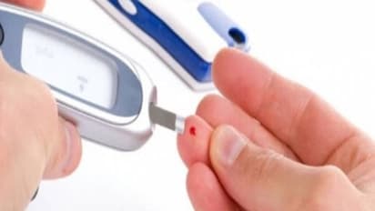 சர்க்கரை நோய் உள்ளவர்கள் இந்த பழங்களை சாப்பிடாமல் இருப்பது ரொம்ப நல்லது...